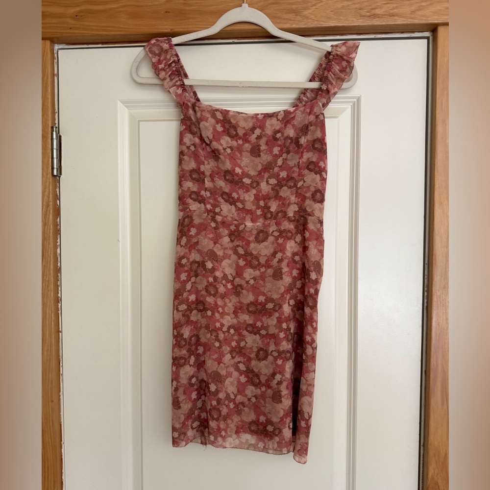 NWT Aritzia Wilfred Fete Dress